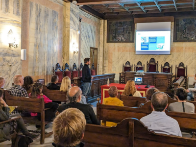 La asociación Bergacomercial presenta el proyecto de la APEU en el Pleno Municipal del Ayuntamiento de Berga
