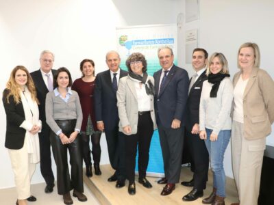 Nuevos programas de atención farmacéutica, digitalización y fomentar el rol social de la farmacia, retos del Consejo de Farmacéuticos del País Vasco en su nueva legislatura