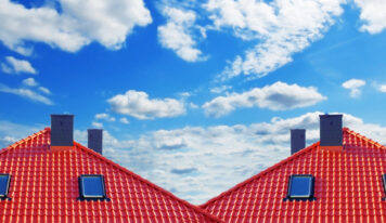 Guía completa para reparar tu tejado: Planos e inclinados