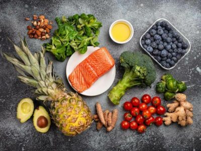 Claves para incorporar la dieta antiinflamatoria a la mesa navideña