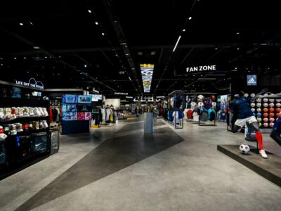 Fútbol Emotion abre su cuarta tienda en Madrid, en el centro comercial La Vaguada