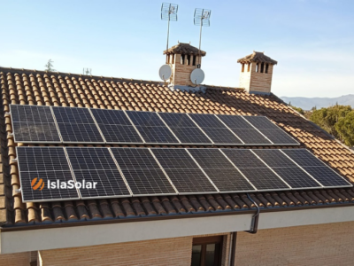 Ventajas de las instalaciones de placas solares en los hogares, según Isla Solar