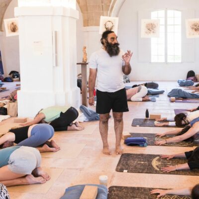 The Yoga Gallery 2025 vuelve en junio a Menorca y LLeida