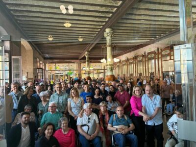 Valencia acoge la exposición «Cuidadoras, el corazón invisible», una mirada diferente sobre el cuidado de personas