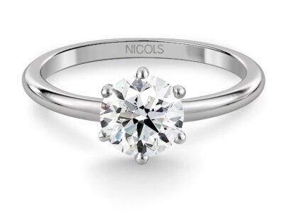 Los 5 anillos de compromiso que están arrasando este verano de Joyería Nicols