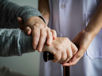 Residencial Palau finaliza el curso de certificación en atención sociosanitaria a personas dependientes