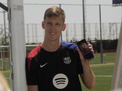Collectibol marca un hito en el coleccionismo con los álbumes digitales oficiales del Barça y del Betis