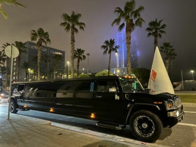 La limusina Hummer negra más grande de Cataluña llega a Barcelona tras ser galardonada como ‘Miss Las Vegas’