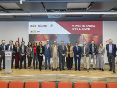 La red ICEX Alumni consolida 50 años de talento que cruza fronteras con más de 9.000 profesionales