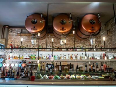 Tres generaciones y un mismo ‘caliu’: Tapas La Bona Sort en el corazón del Born de Barcelona