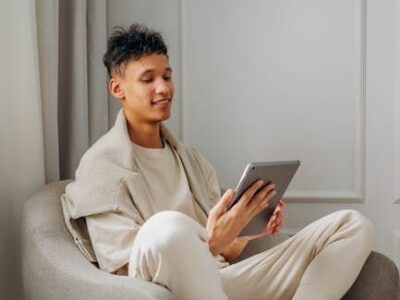 Grupo Lasser refuerza su apuesta por la domótica en viviendas con soluciones inteligentes y a medida