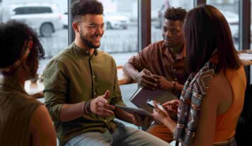 Young Promotion destaca la importancia de la experiencia y el contacto humano en la comunicación actual