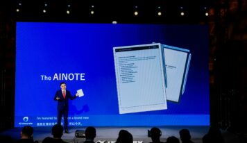 iFLYTEK presenta AINOTE 2, la tablet de tinta electrónica con IA más delgada del mundo, en MWC26