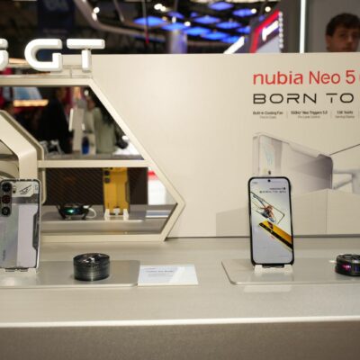 ZTE lanza en el MWC26 la serie nubia Neo 5 con el único smartphone de gama media con gatillos laterales y ventilador incorporado