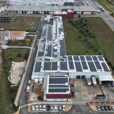 Quantica afianza su liderazgo en autoconsumo tras crecer un 54 % en ingresos y acelerar su negocio industrial en 2025