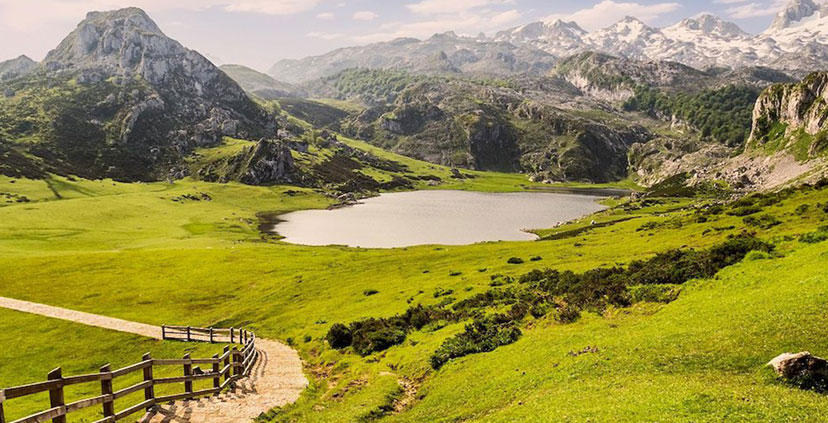 Vegadeo: el corazón verde entre el río y la montaña que debes descubrir