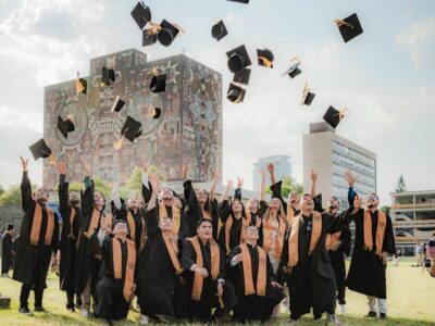 CREDIMONEY analiza los préstamos para la formación académica como inversión en el futuro profesional y camino hacia la tranquilidad