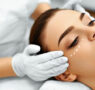 ¿Qué son los tratamientos Antiaging y por qué han transformado el cuidado de la piel?