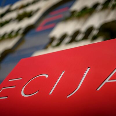ECIJA, primer despacho de abogados en España en certificar su sistema de gestión de IA con la norma ISO 42001