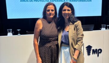 Formación Universitaria refuerza su compromiso con Proyecto Hombre Sevilla respaldando iniciativas clave como la presentación de la Memoria 2025