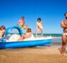 Láserum lanza unos bañadores para reírse de la operación bikini