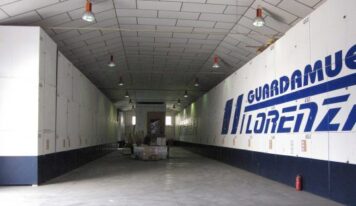 Lorenzana Sevilla gestiona el almacenamiento temporal de mobiliario ante desfases en mudanzas